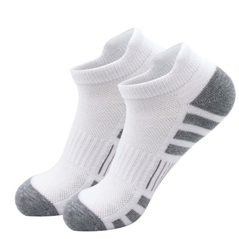 12/24 زوج من الجوارب الرياضية  - مراجعة Athletic Sock Cushion وسعره